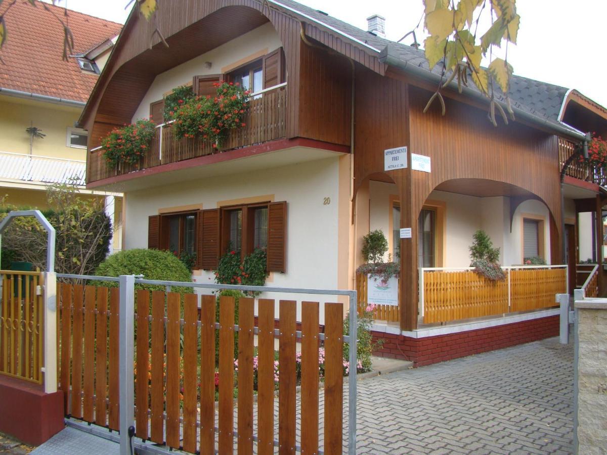 Viragoskert Apartman Heviz Bagian luar foto